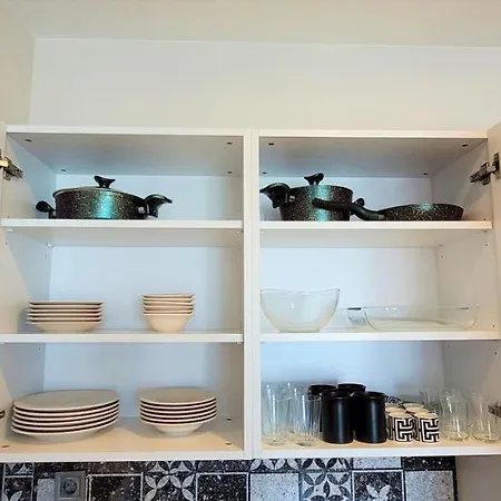 Cozy 1-bdr Apt - Metrobus Steps Away! Apartment